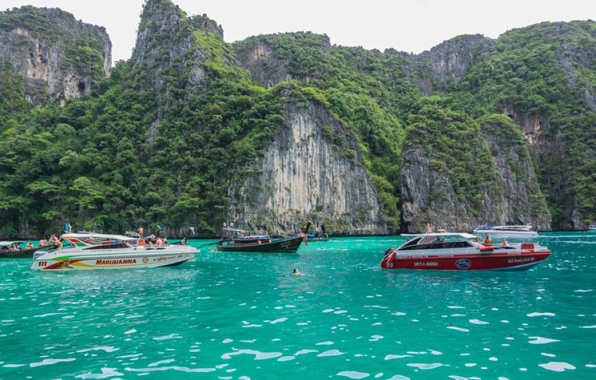 Phi Phi Island By Speed Boat with Lunch