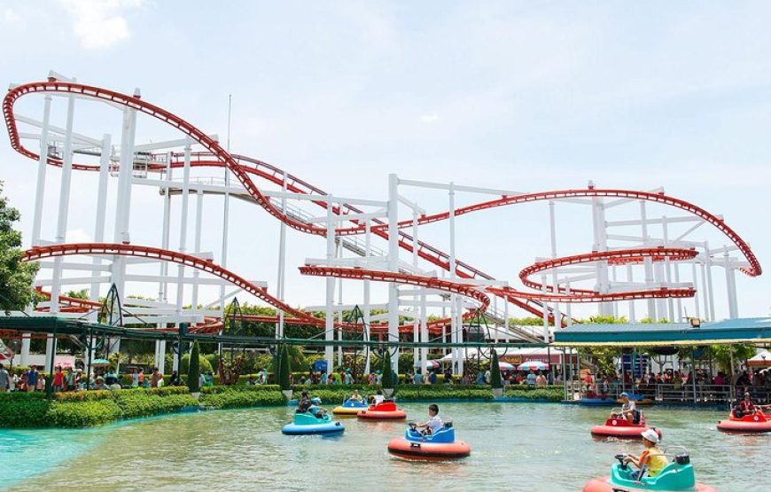 Dream World and Snow Town Theme Park at Bangkok