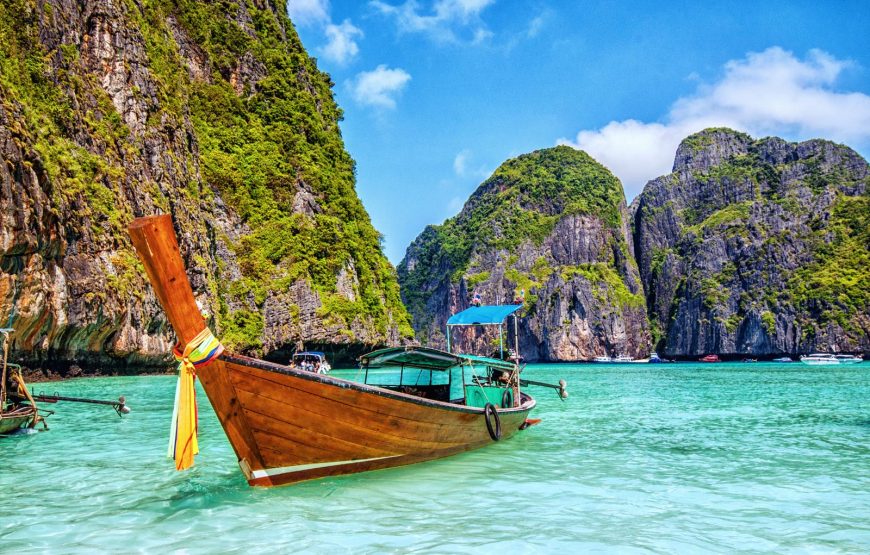 4 Islands Day Tour by Longtail Boat from Krabi