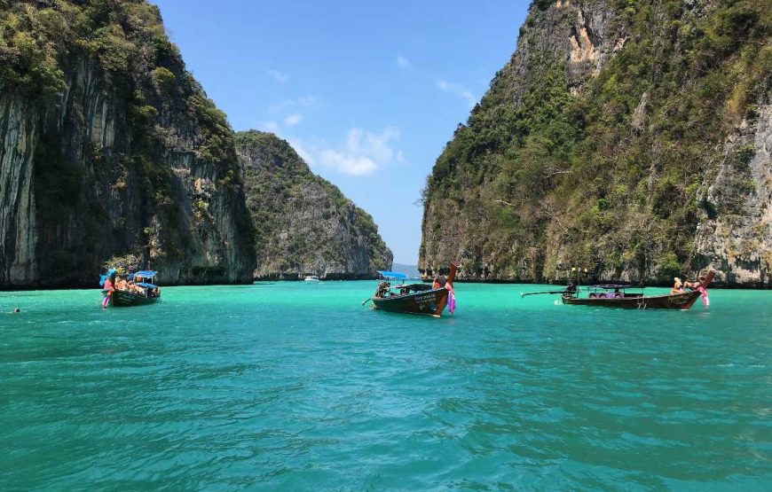 4 Islands Day Tour by Speed Boat from Krabi