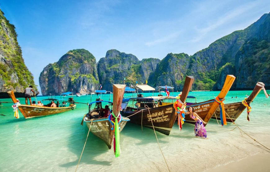 4 Islands Day Tour by Longtail Boat from Krabi