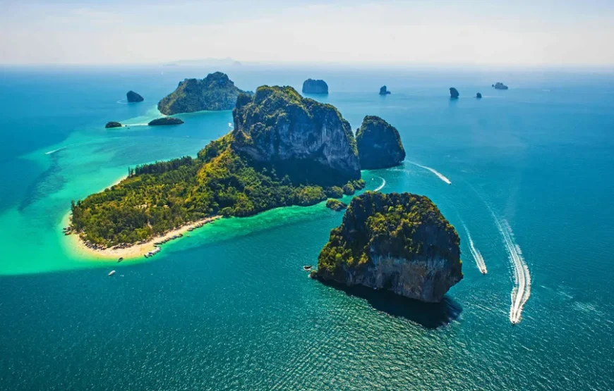 4 Islands Day Tour by Speed Boat from Krabi