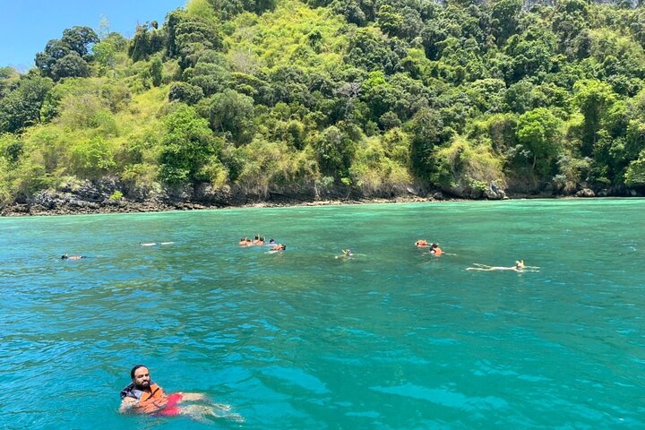 Phi Phi Island by Speed Boat from Krabi